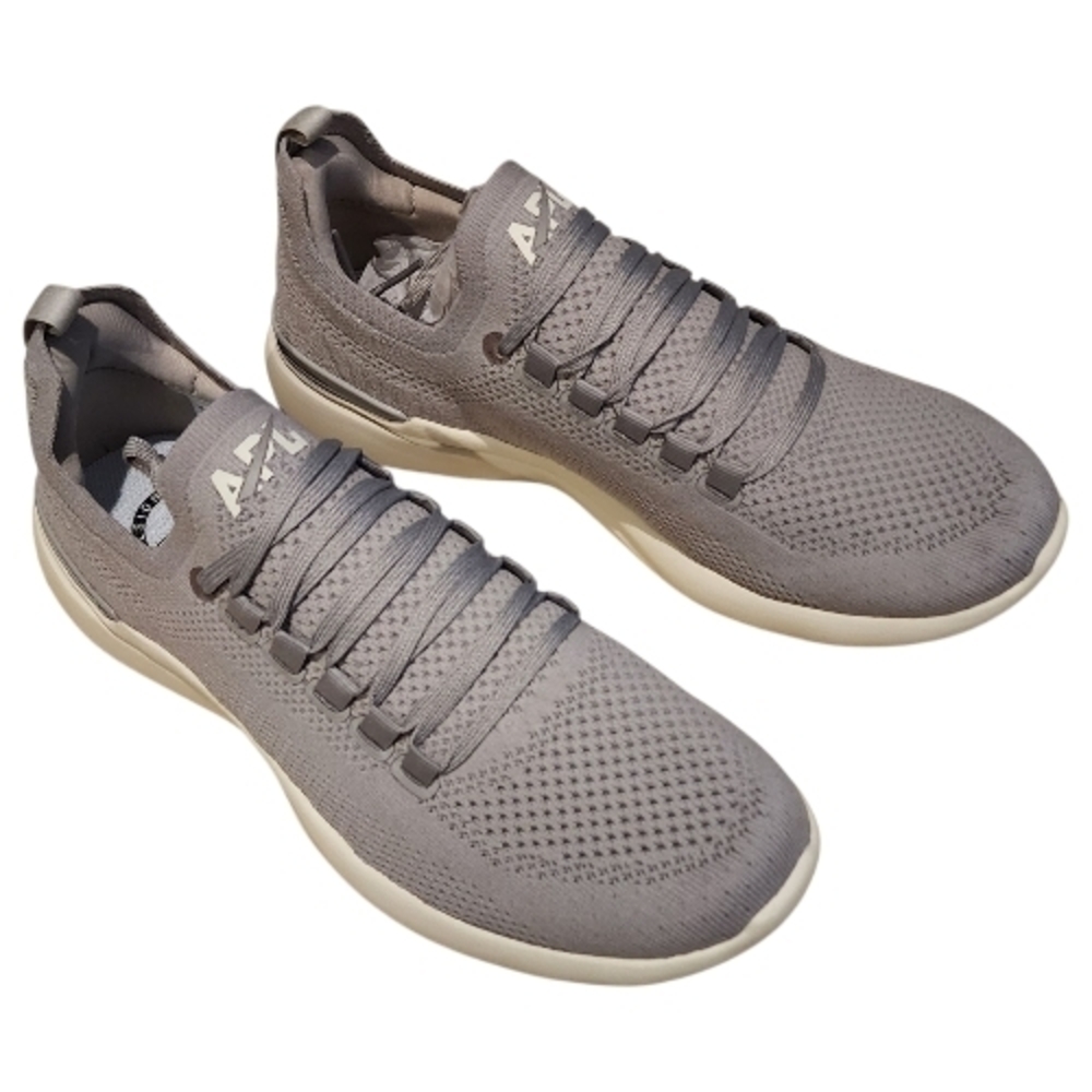 APL Techloom Breeze Sneakers in Grey
